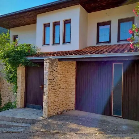 Tajra Вилла Stolac